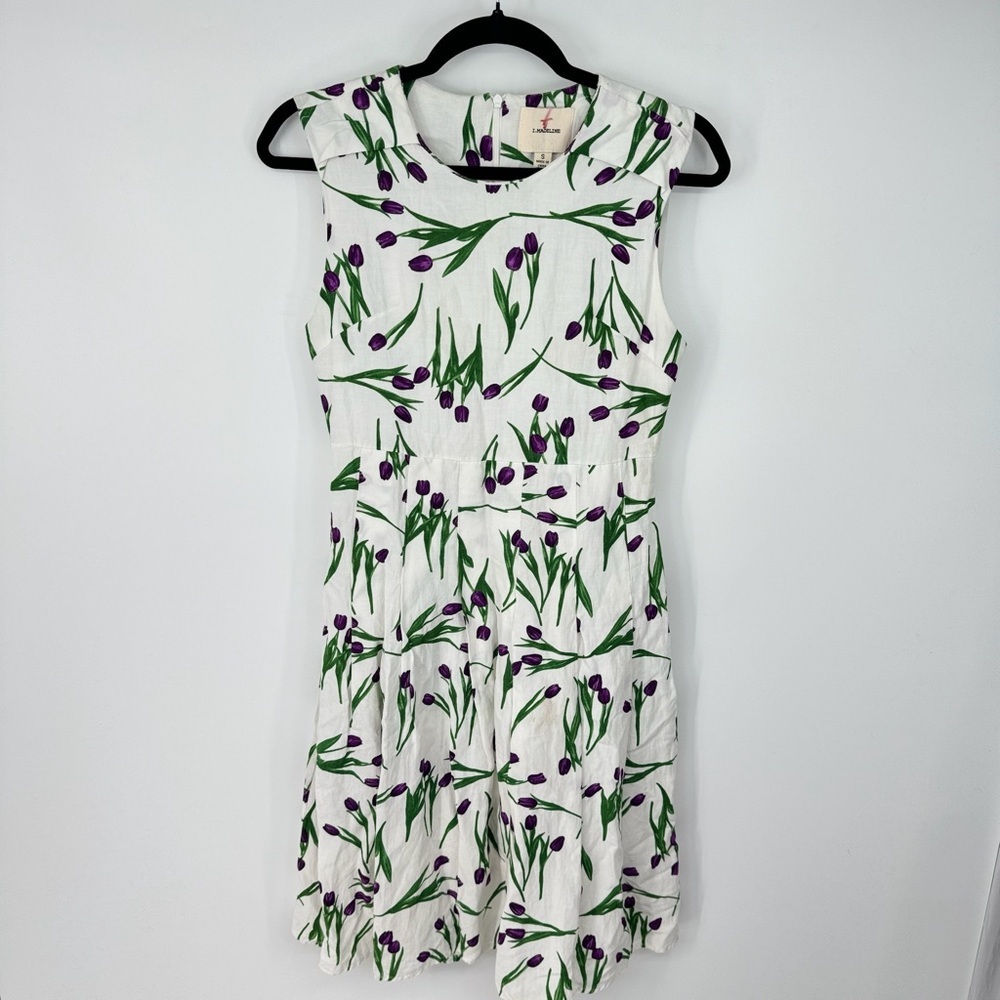 I.Madeline Classy Old Money Tulip Print Sleeveless Midi Dress